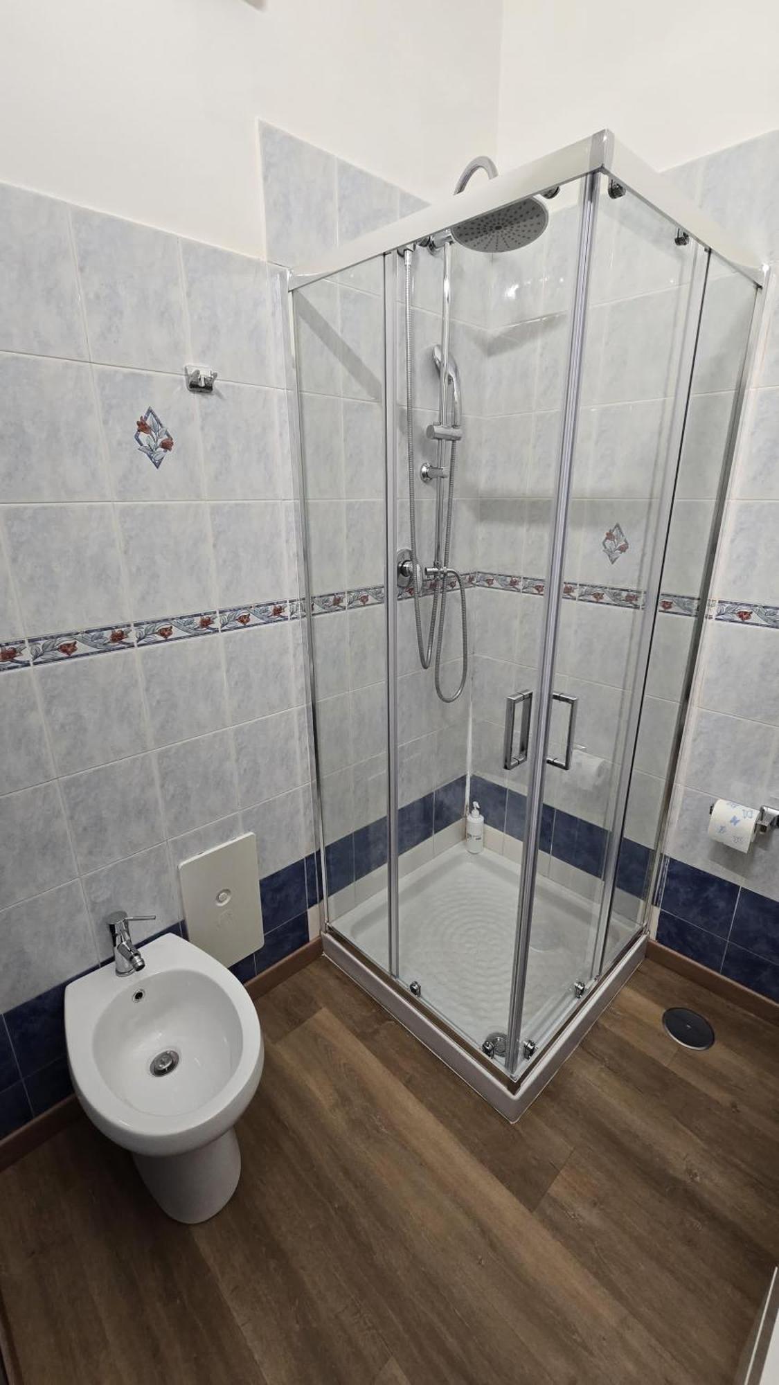 Casa Vacanze Oikia - Room Girasole Nápoly Kültér fotó